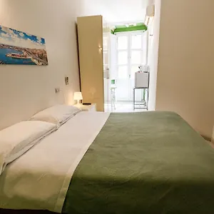 Camillo Benso Apartment Pensión